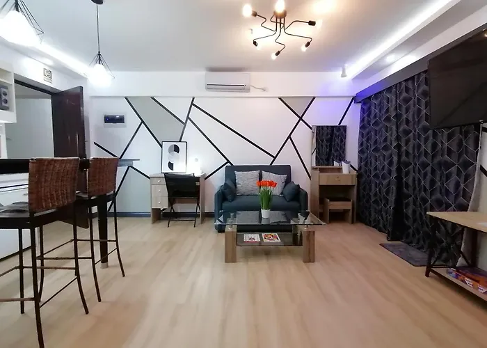 Azur E507 Near Airport, Netflix, Stylish, Cozy With Swimming Pool Lapu-Lapu City
